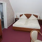 Eichenhof 3*